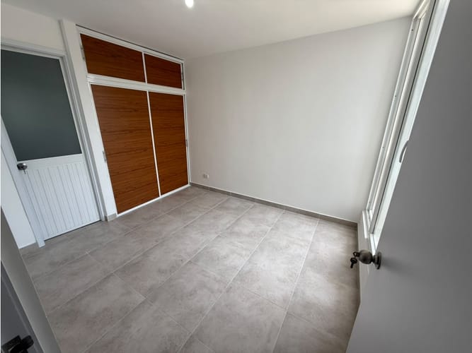 Apartamento de 2 alcobas en arriendo en Guabinas, Yumbo, 51 m² · foto 8 de 10