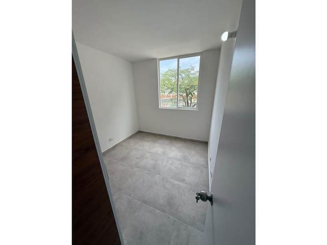 Apartamento de 2 alcobas en arriendo en Guabinas, Yumbo, 51 m² · foto 9 de 10