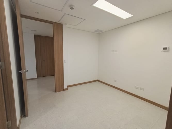 Consultorio en arriendo en Laureles, Medellín, 30 m² · foto 5 de 15