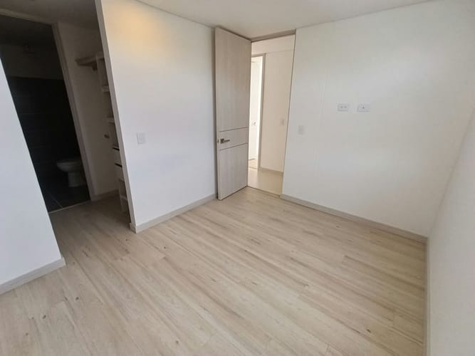 Apartamento de 3 alcobas en arriendo en La Aldea, La Estrella, 80 m² · foto 5 de 17