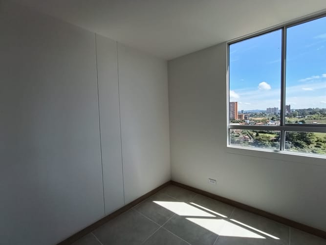 Apartamento de 3 alcobas en arriendo en Los Colegios, Rionegro, 105 m² · foto 12 de 17