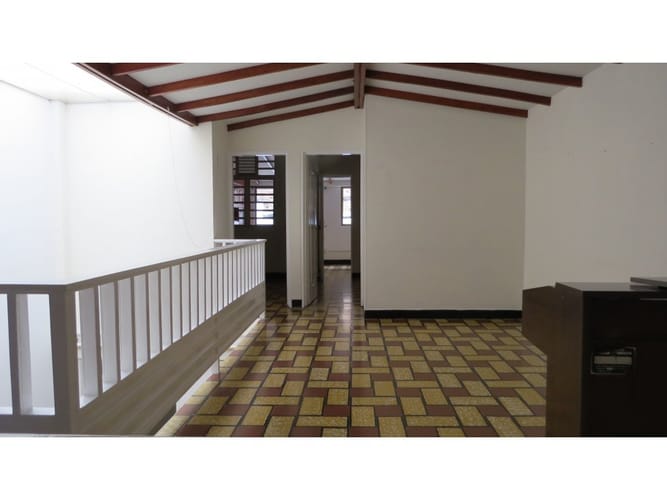 Casa de 4 alcobas en venta en Santa Teresita, Pereira, 300 m² · foto 9 de 20