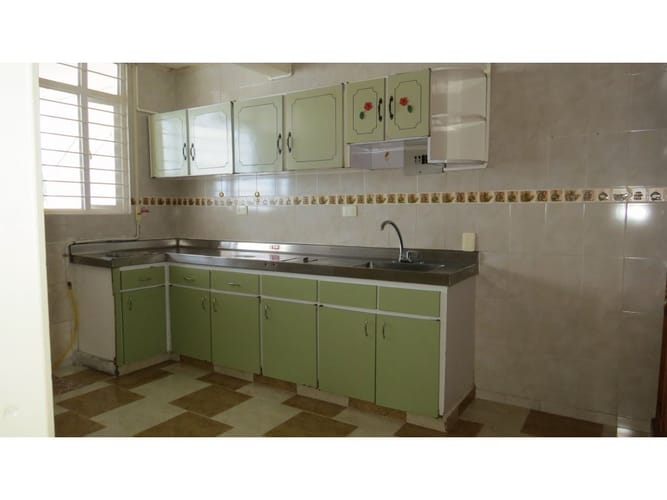 Casa de 4 alcobas en venta en Santa Teresita, Pereira, 300 m² · foto 13 de 20