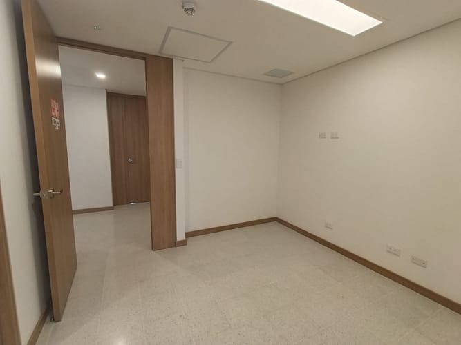 Consultorio en arriendo en Laureles, Medellín, 30 m² · foto 5 de 13