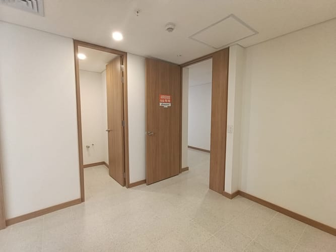 Consultorio en arriendo en Laureles, Medellín, 30 m² · foto 6 de 13