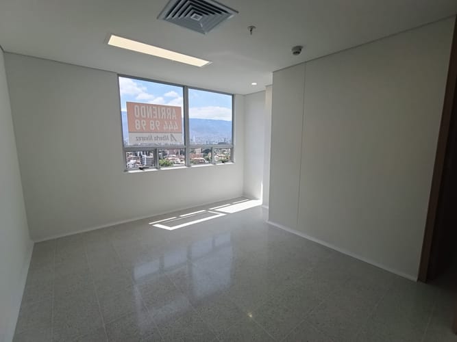 Consultorio en arriendo en Laureles, Medellín, 30 m² · foto 11 de 13