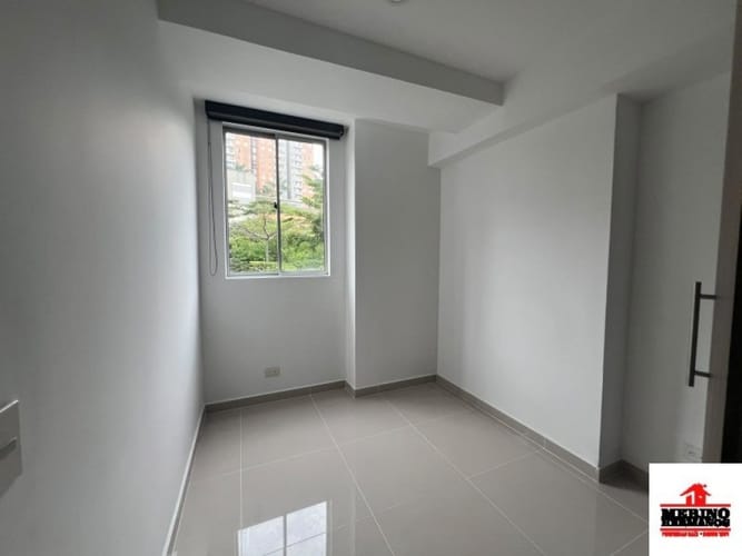 Apartamento de 3 alcobas en arriendo en La Cuenca, Envigado, 71 m² · foto 8 de 17