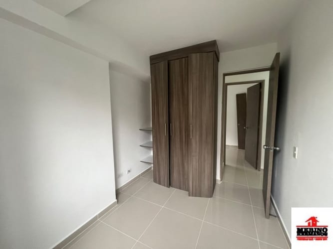 Apartamento de 3 alcobas en arriendo en La Cuenca, Envigado, 71 m² · foto 9 de 17