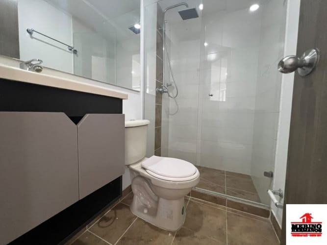 Apartamento de 3 alcobas en arriendo en La Cuenca, Envigado, 71 m² · foto 13 de 17