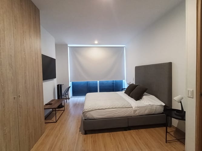 Apartamento de 2 alcobas en arriendo en El Poblado, Medellín, 95 m² · foto 13 de 17