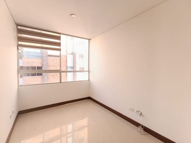 Apartamento de 3 alcobas en arriendo en El Poblado, Medellín, 140 m² · foto 8 de 18
