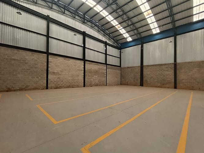 Bodega en arriendo en La Industrial, Marinilla, 450 m² · foto 4 de 16