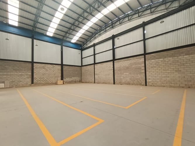 Bodega en arriendo en La Industrial, Marinilla, 450 m² · foto 5 de 16