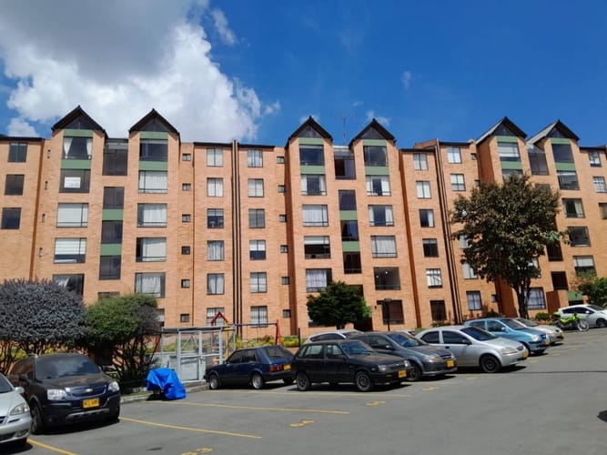 Apartamento en venta en Cerros De Niza, Bogotá · foto 2 de 20