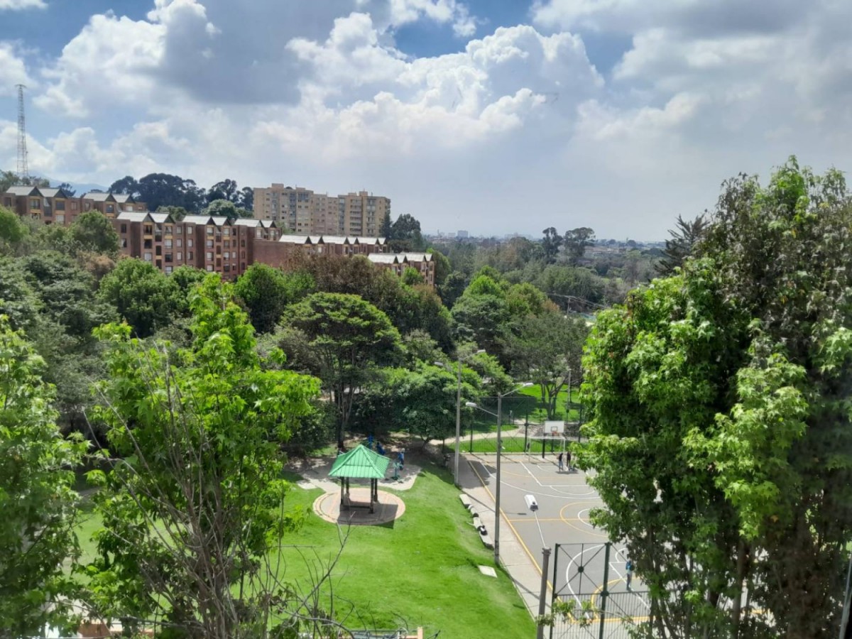 Apartamento en venta en Cerros De Niza, Bogotá · foto 5 de 20