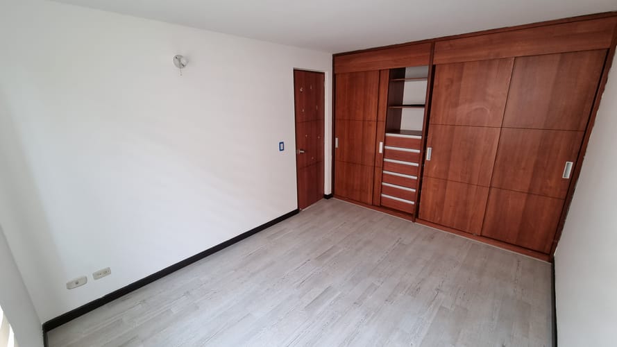 Casa de 4 alcobas en arriendo en Colina Campestre, Bogotá, 116 m² · foto 8 de 14