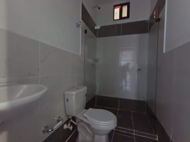 Bodega en arriendo en San Antonio De Prado, Medellín, 590 m² · foto 4 de 11