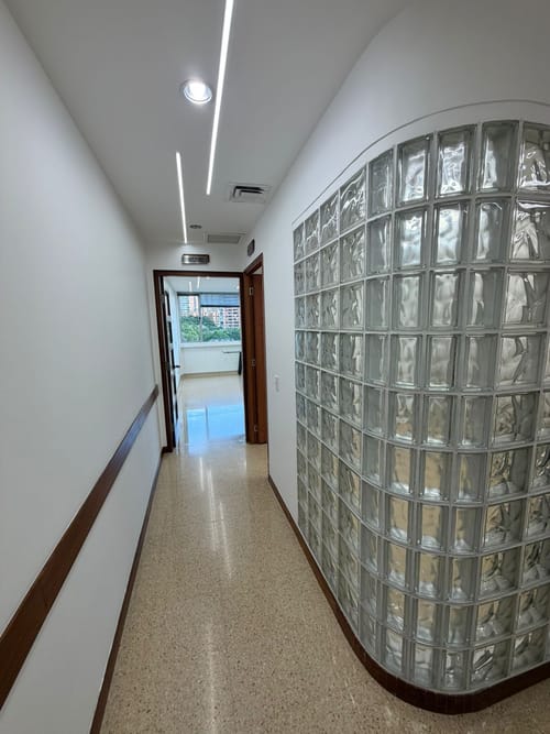 Consultorio en arriendo en Las Lomas, Medellín, 44 m² · foto 9 de 9