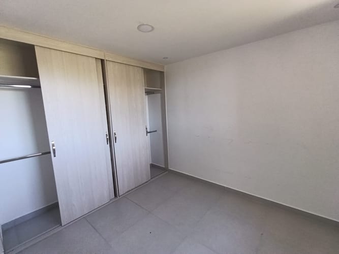 Apartamento de 2 alcobas en arriendo en El Porvenir, Rionegro, 52 m² · foto 8 de 12