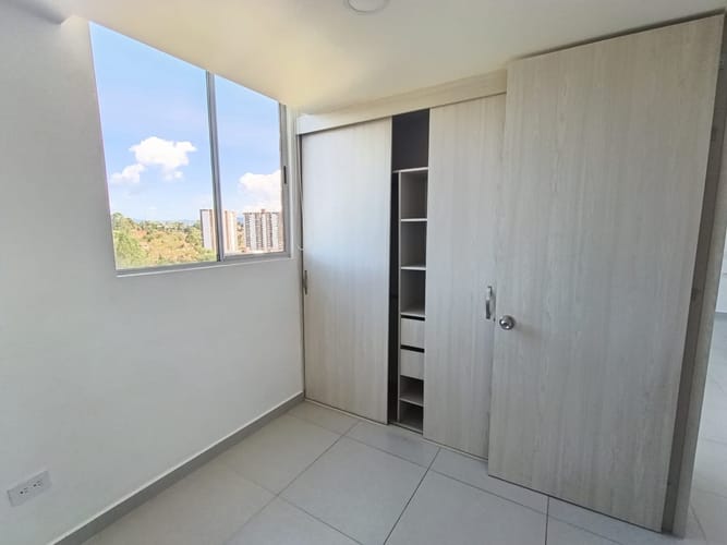 Apartamento de 2 alcobas en arriendo en El Porvenir, Rionegro, 52 m² · foto 10 de 12