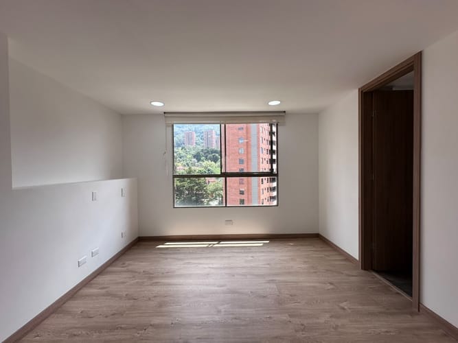 Apartamento de 3 alcobas en venta en El Poblado, Medellín, 160 m² · foto 12 de 18