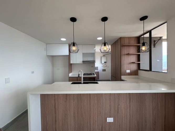 Apartamento de 3 alcobas en venta en El Poblado, Medellín, 160 m² · foto 5 de 18