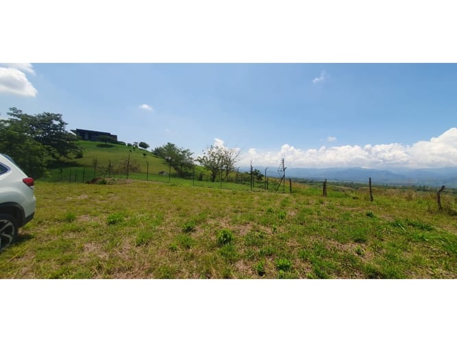 Lote en venta en Cerritos, Pereira, 11027 m² · foto 8 de 12