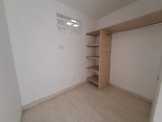 Apartamento de 4 alcobas en arriendo en Belén San Bernardo, Medellín, 75 m² · foto 16 de 17