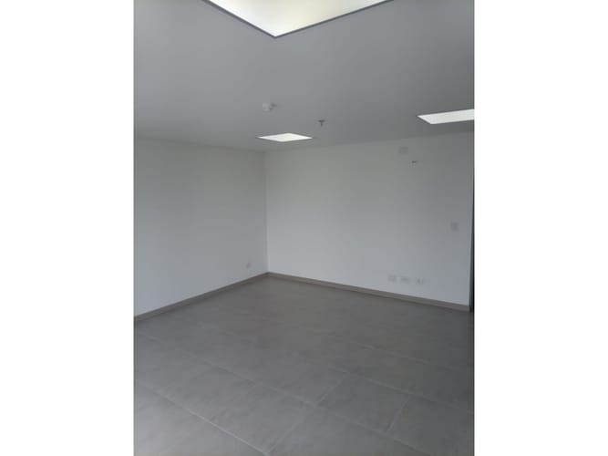 Oficina en venta en Alamos, Pereira, 32 m² · foto 12 de 20