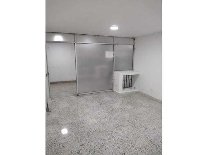 Local en venta en Versalles, Cali, 21 m² · foto 8 de 9