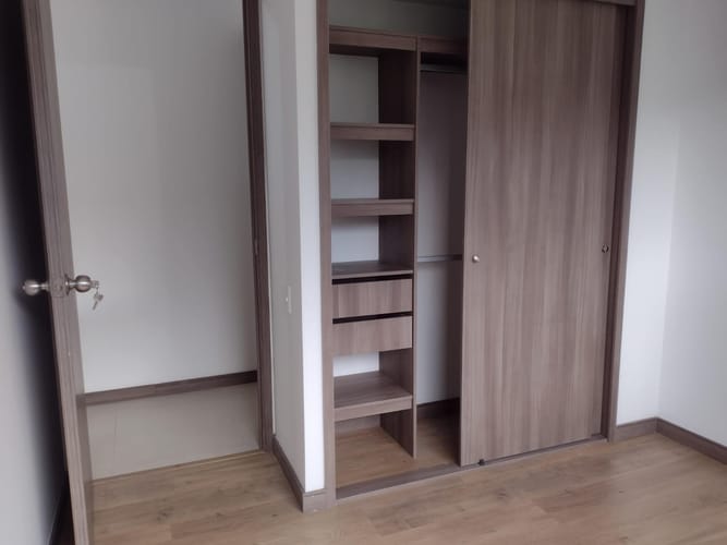 Apartamento de 3 alcobas en arriendo en Asdesillas, Sabaneta, 80 m² · foto 8 de 15