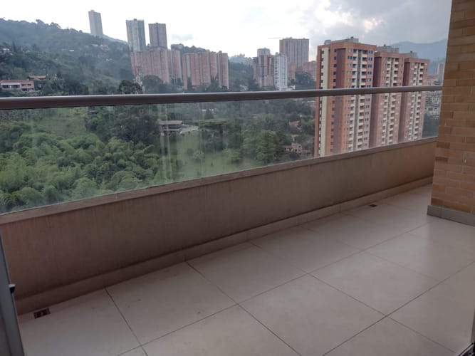 Apartamento de 3 alcobas en arriendo en Asdesillas, Sabaneta, 80 m² · foto 7 de 15