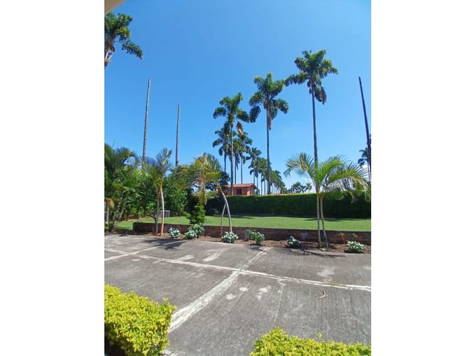 Casa de 4 alcobas en venta en Cerritos, Pereira, 850 m² · foto 5 de 24