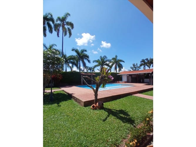 Casa de 4 alcobas en venta en Cerritos, Pereira, 850 m² · foto 9 de 24