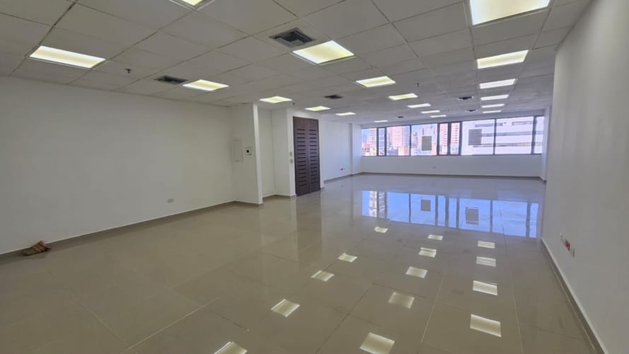 Oficina en arriendo en La Concepcion, Barranquilla, 96 m² · foto 3 de 6