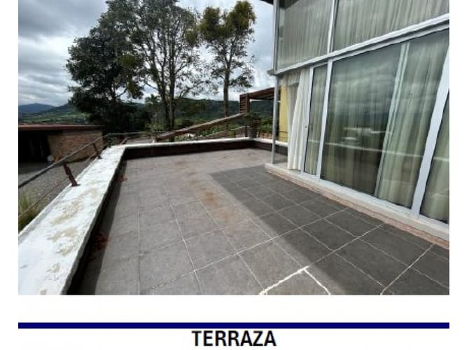 Casa de 7 alcobas en venta en Tribunas Corcega, Pereira, 553 m² · foto 9 de 24