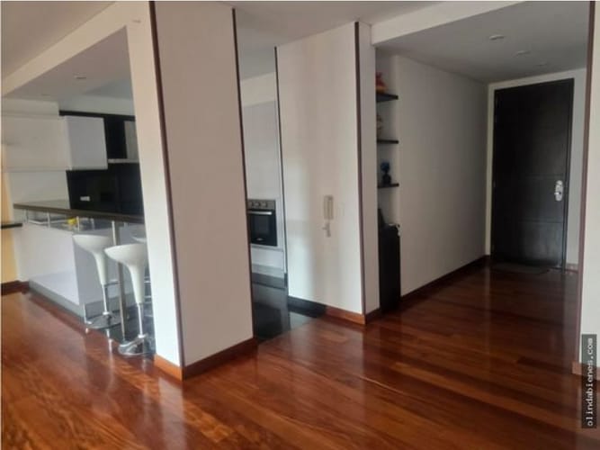Apartamento de 2 alcobas en arriendo en Santa Barbara Central, Bogotá, 138 m² · foto 6 de 16