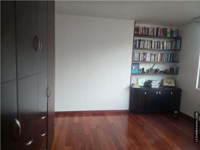 Apartamento de 2 alcobas en arriendo en Santa Barbara Central, Bogotá, 138 m² · foto 10 de 16