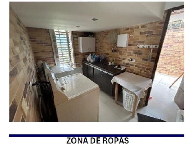 Casa de 7 alcobas en venta en Tribunas Corcega, Pereira, 553 m² · foto 22 de 24