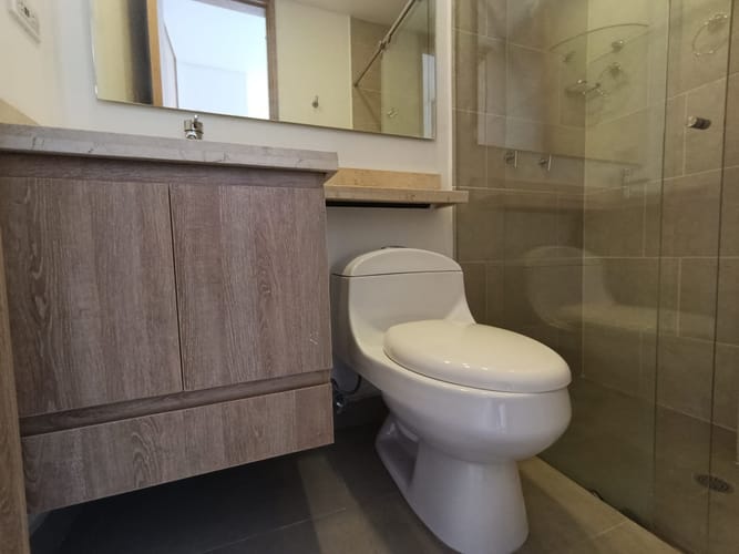 Apartamento de 2 alcobas en arriendo en Laureles, Medellín, 90 m² · foto 10 de 13