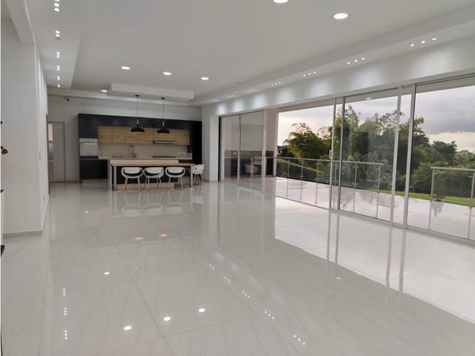 Casa de 4 alcobas en venta en Tribunas Corcega, Pereira, 576 m² · foto 11 de 24