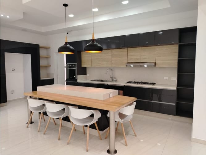 Casa de 4 alcobas en venta en Tribunas Corcega, Pereira, 576 m² · foto 14 de 24