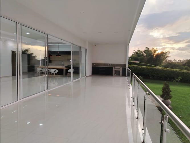 Casa de 4 alcobas en venta en Tribunas Corcega, Pereira, 576 m² · foto 19 de 24