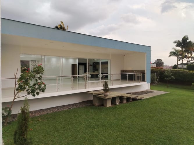 Casa de 4 alcobas en venta en Tribunas Corcega, Pereira, 576 m² · foto 24 de 24