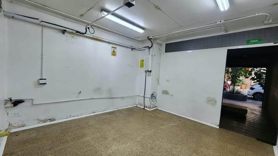 Local en arriendo en El Poblado, Medellín, 60 m² · foto 3 de 9