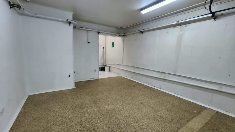 Local en arriendo en El Poblado, Medellín, 60 m² · foto 4 de 9