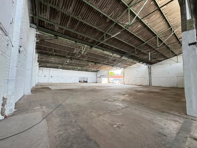 Bodega en arriendo en Zona Industrial No. 1, Itagüí, 2600 m² · foto 6 de 9