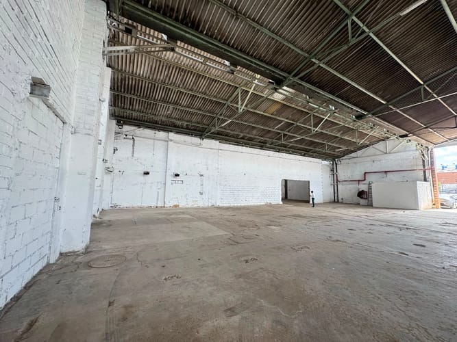 Bodega en arriendo en Zona Industrial No. 1, Itagüí, 2600 m² · foto 7 de 9