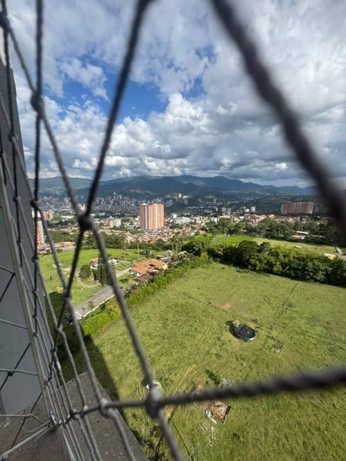 Apartamento de 3 alcobas en venta en La Ferreria, La Estrella, 74 m² · foto 16 de 20
