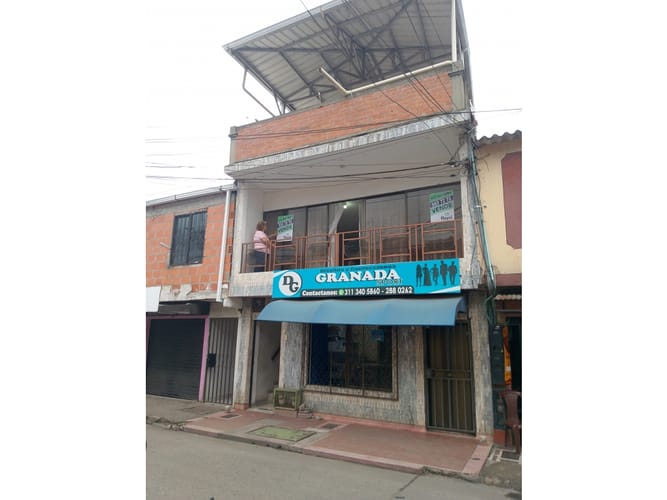 $800.000.000 en La Esmeralda